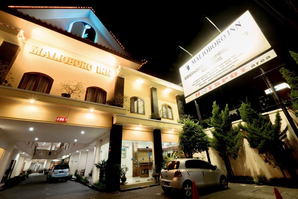 Malioboro Inn Hotel Джокякарта Екстериор снимка